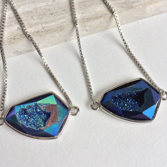 Blue druzy geode adjustable chain bracelet, Silver - Picture 3 of 7